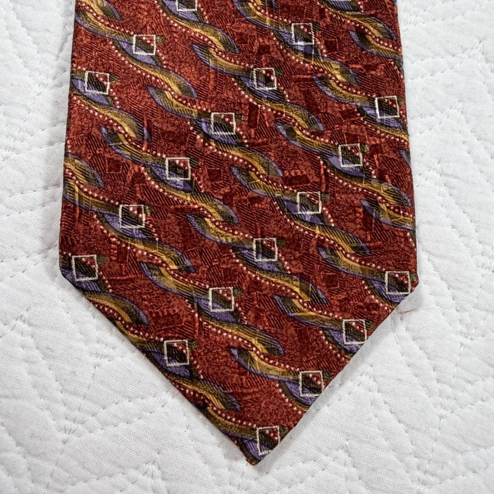 Vtg Robert Talbott 100% Silk Necktie Burgundy Geometric Hand Sewn‎ USA New